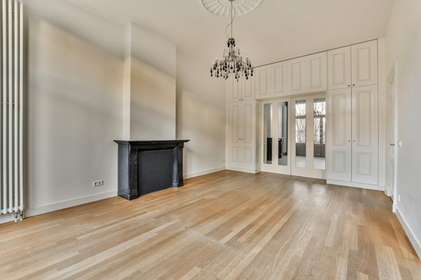 Medium property photo - Van De Veldestraat 7-2, 1071 CW Amsterdam
